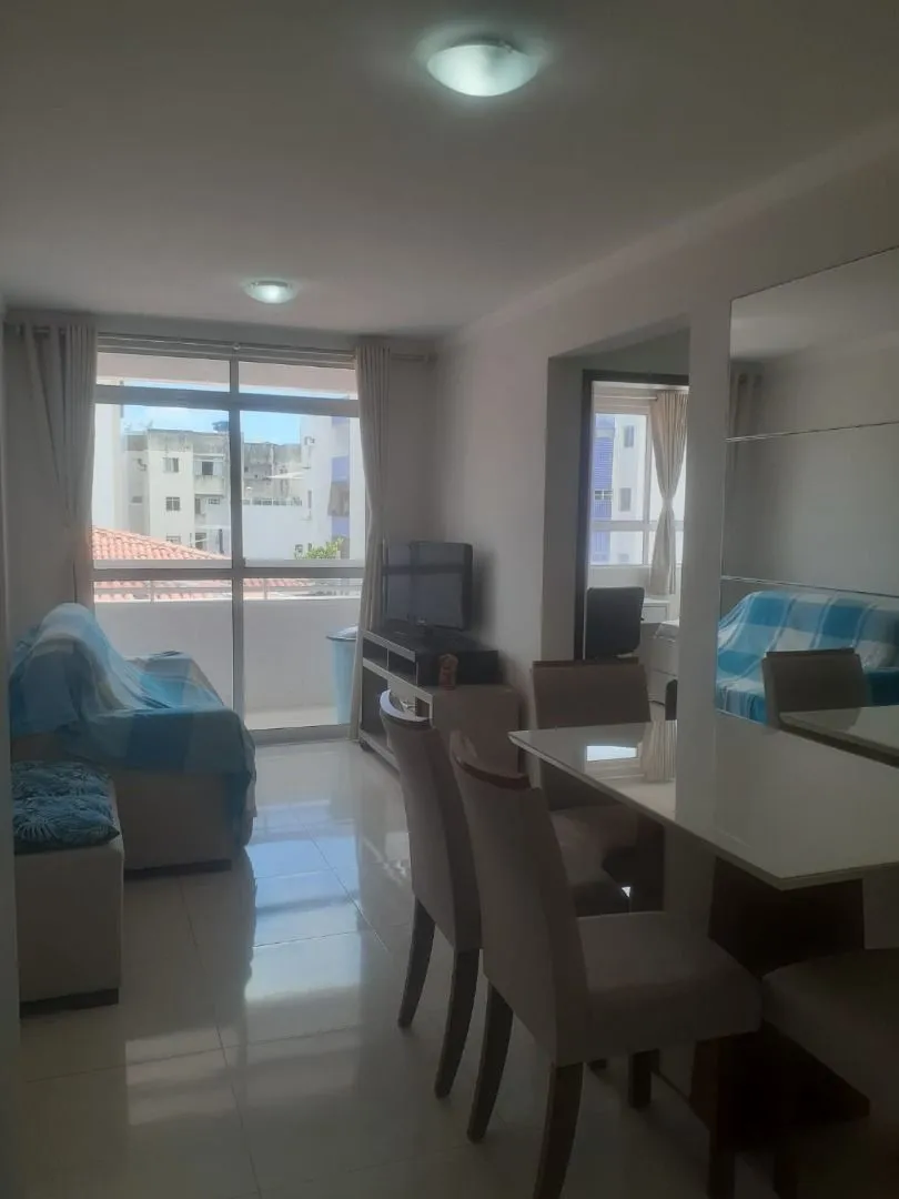 Меблированная квартира с 2 спальнями и балконом, 58 м²