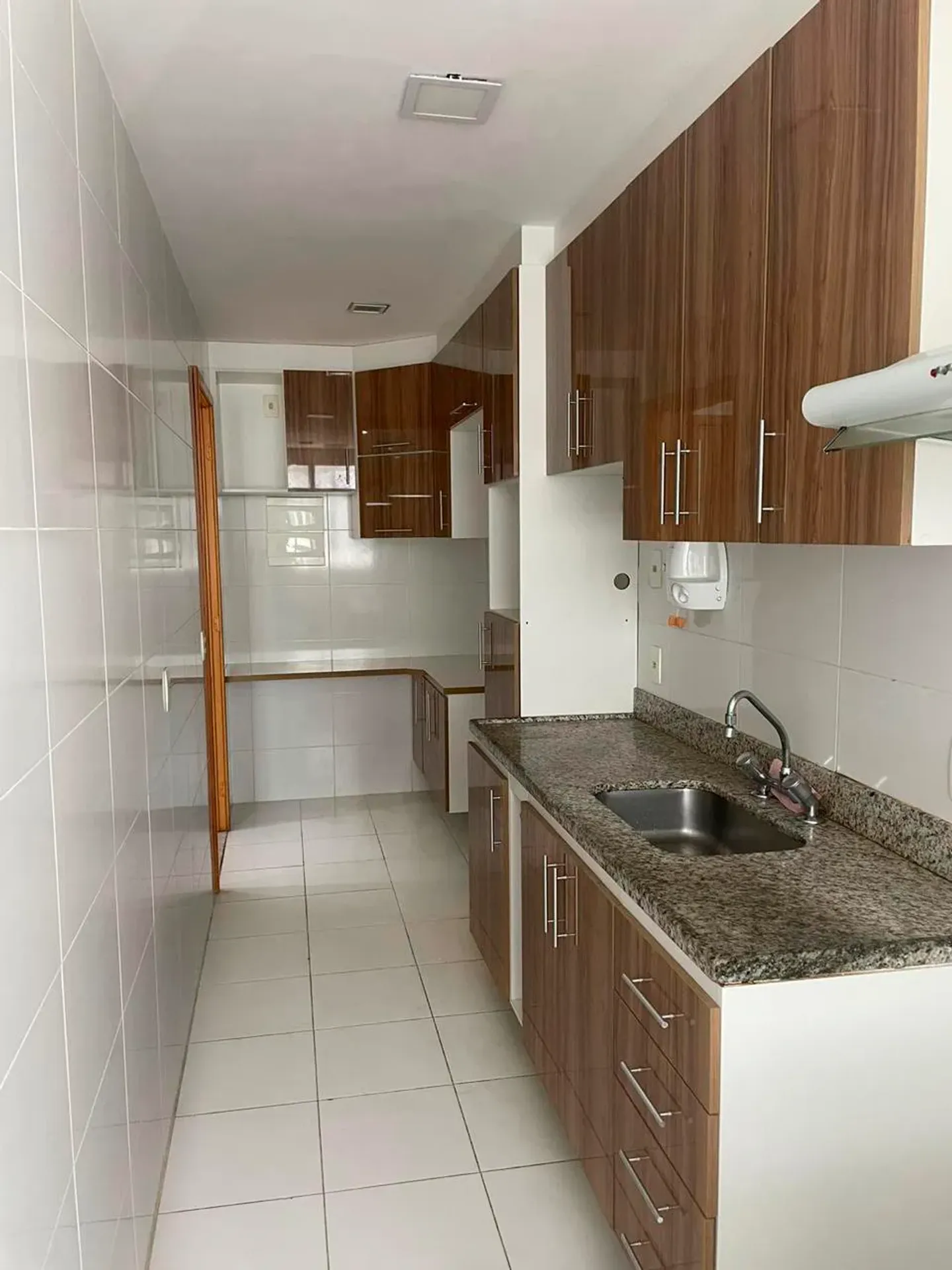 Apartamento, 76 m², com churrasqueira privativa — photo 2