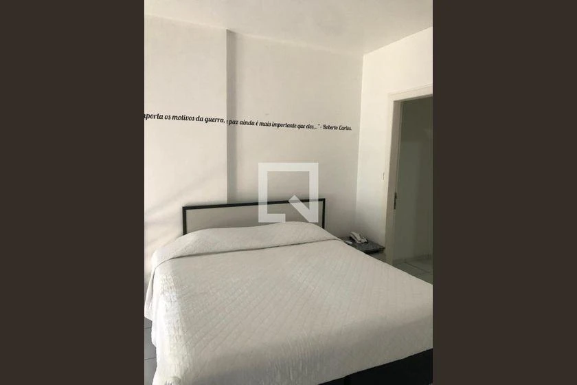 Furnished studio of 61 m² with an open kitchen — photo 7