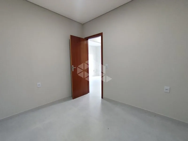 2-bedroom apartment with balcony and 52 m² — photo 10