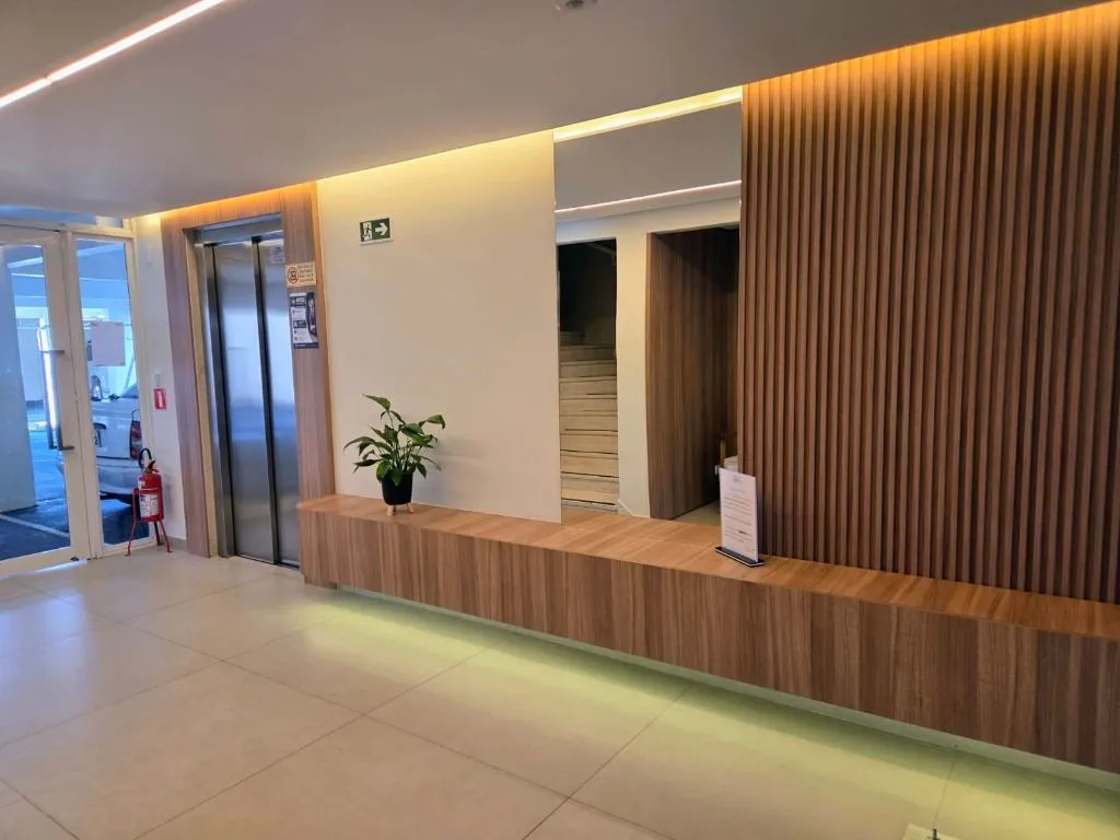Apartamento de 2 dormitorios con 84 m² y garaje — photo 27