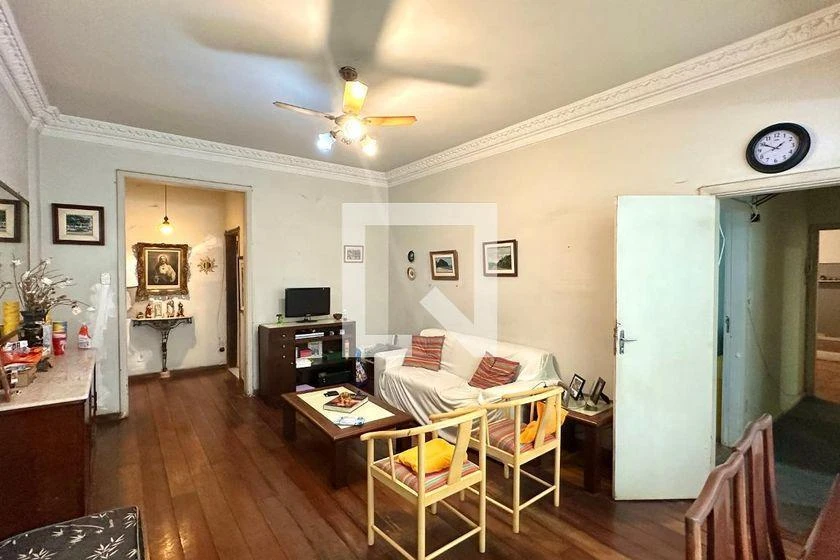 Furnished 3-bedroom apartment with a gas stove