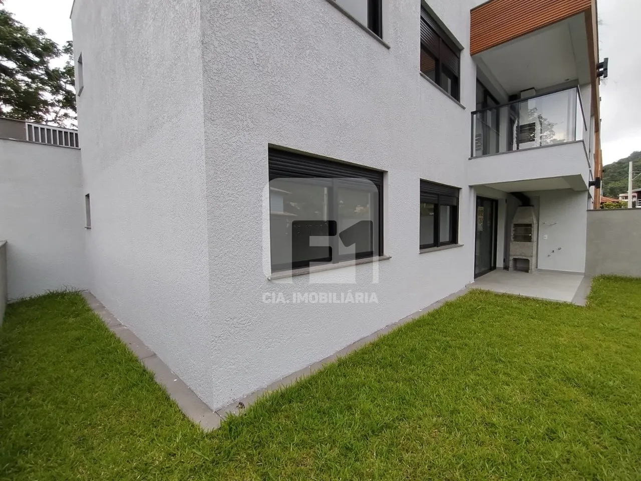 2-bedroom apartment with 100 m² and 1 parking space