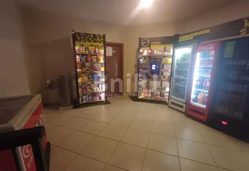 Furnished 179 m² apartment with 3 bedrooms — photo 62