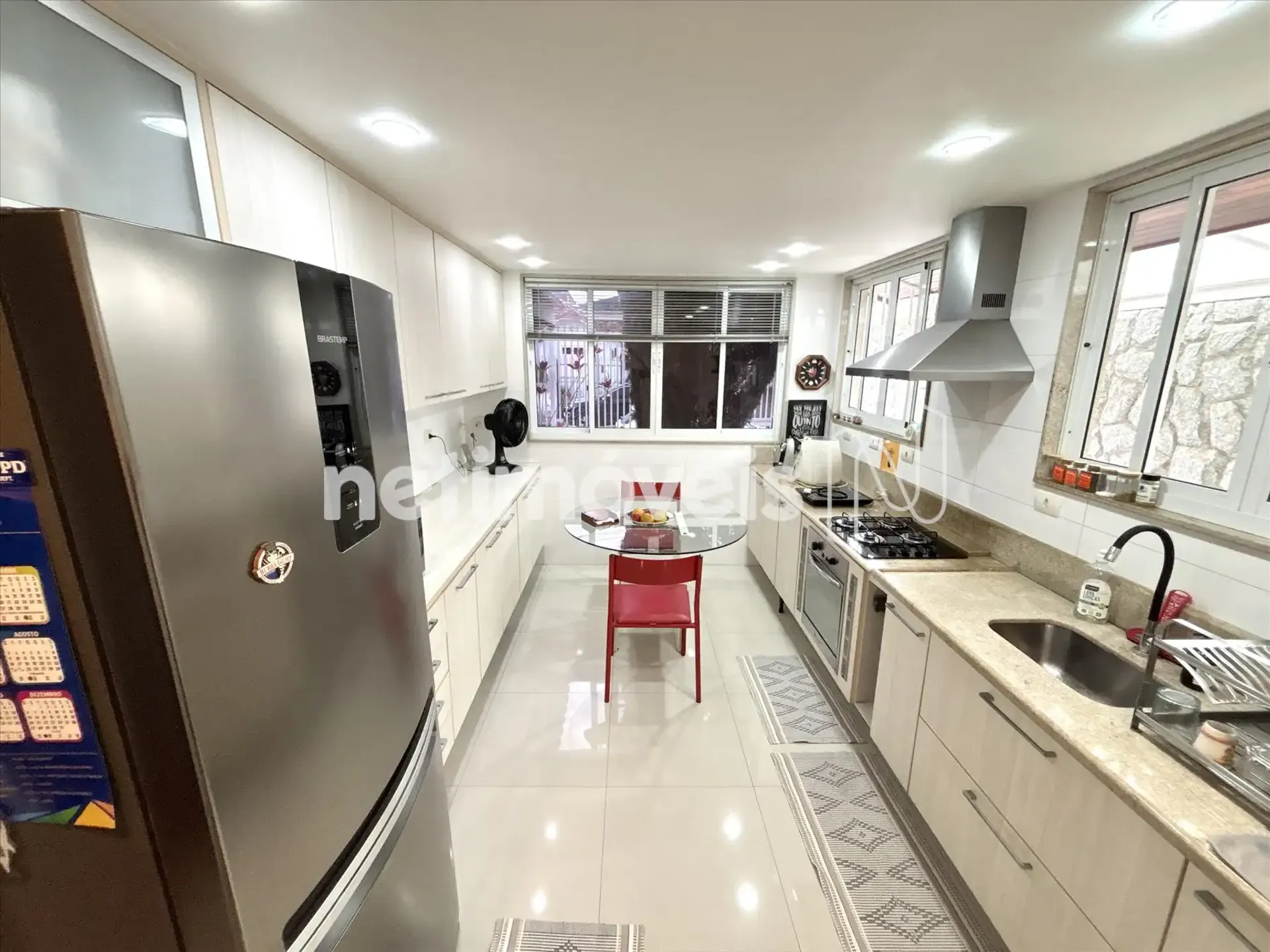 Unfurnished house with 3 bedrooms and a balcony — photo 41