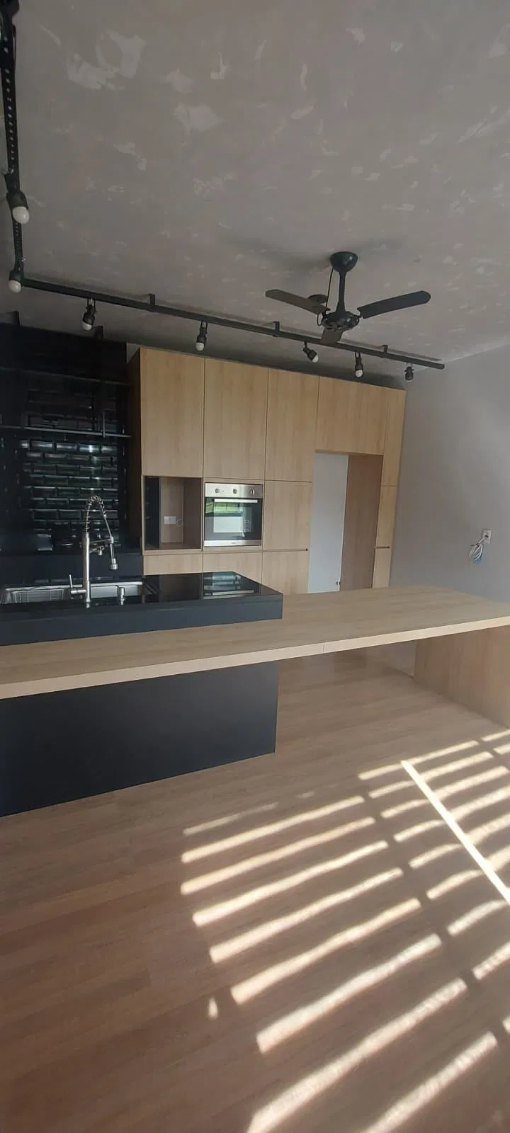 2 quartos e espaço de home office: apartamento de 85 m²
