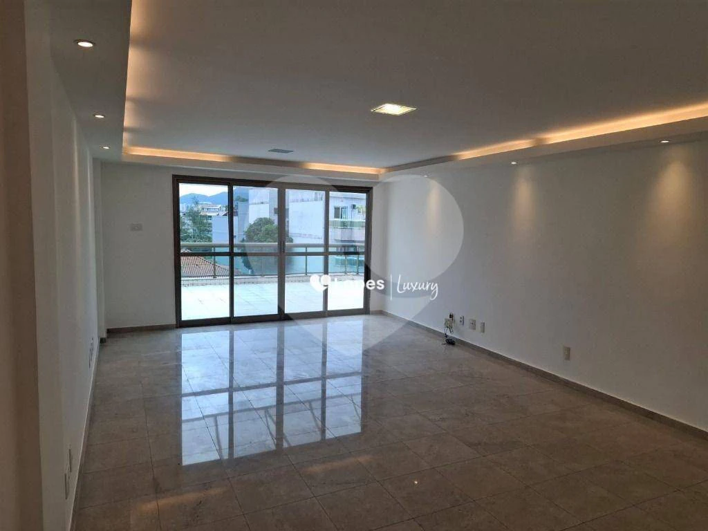 Unfurnished apartment with 3 en-suite bedrooms and 5 baths — photo 3
