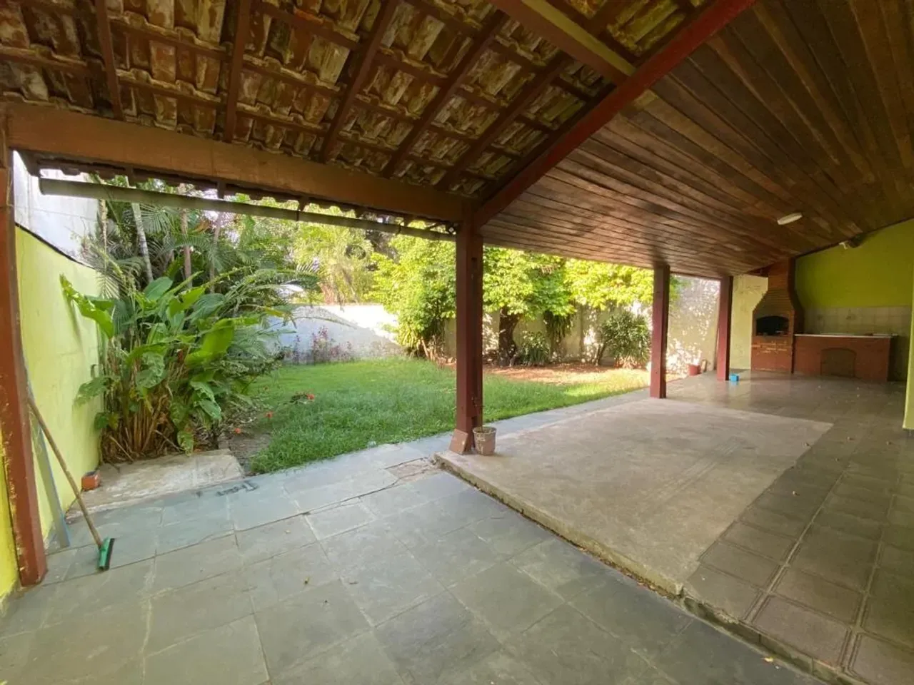 2-bedroom house, 1 with its own bathroom, 80 m²
