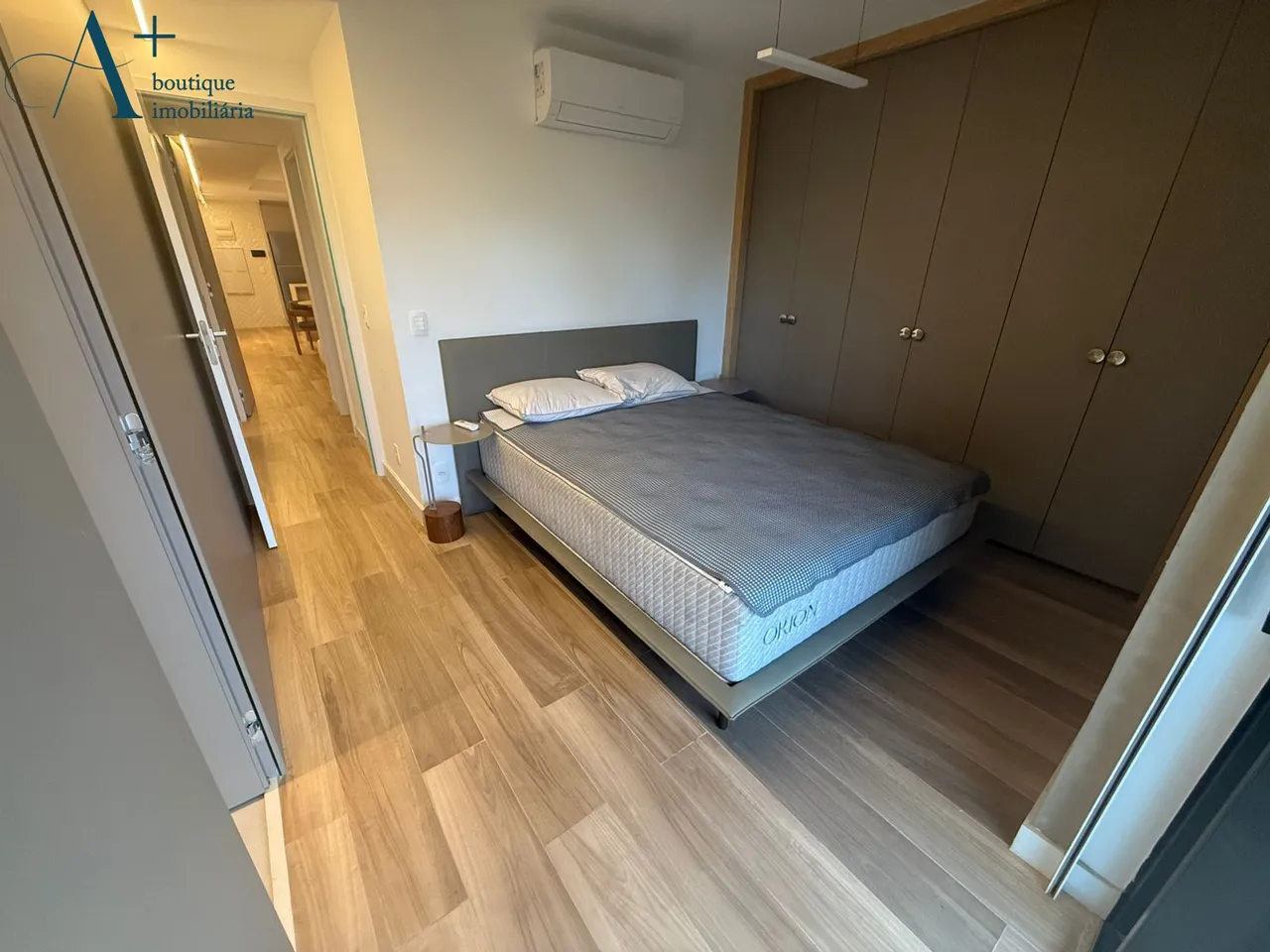 Furnished apartment with open-plan kitchen and 2 bedrooms — photo 12