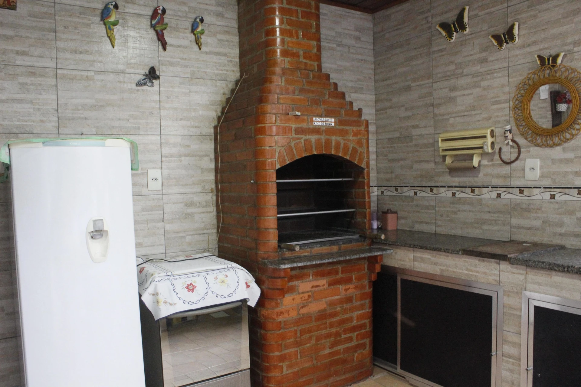 Furnished house with 3 bedrooms and 4 bathrooms — photo 21