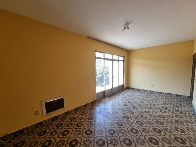 2-bedroom apartment with a mountain view — photo 11