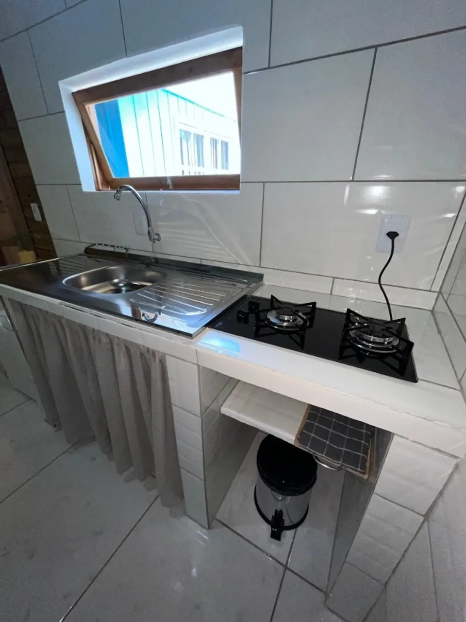 Furnished house with 1 bedroom and open-plan kitchen