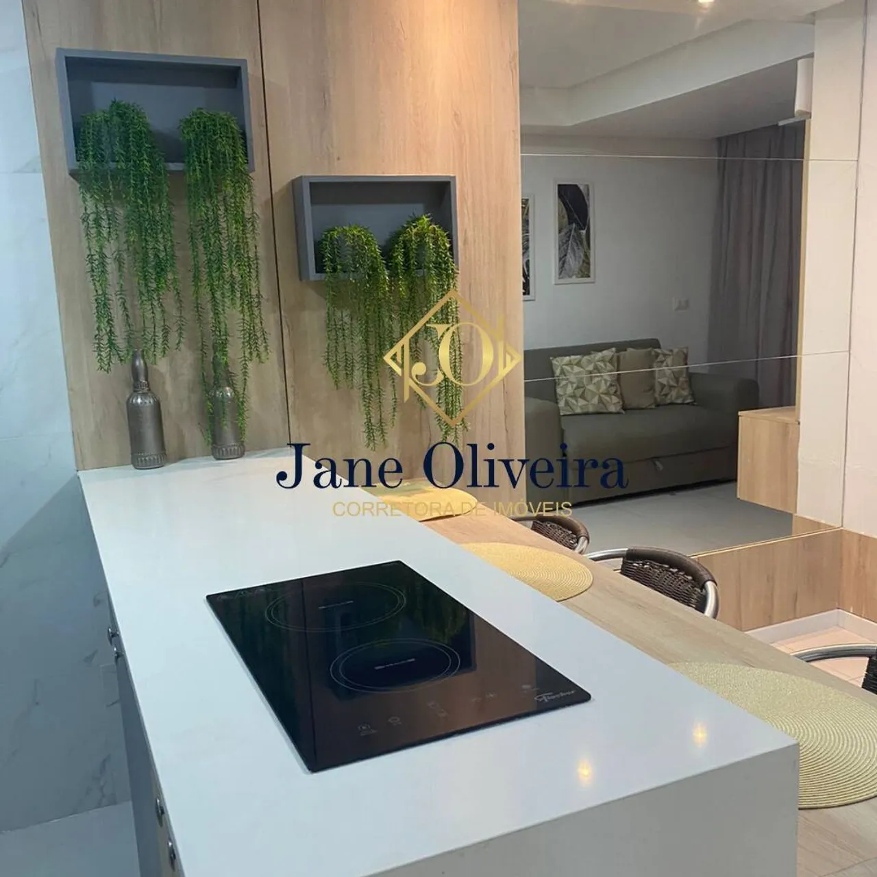 Furnished 1-bedroom apartment with open-plan kitchen — photo 3