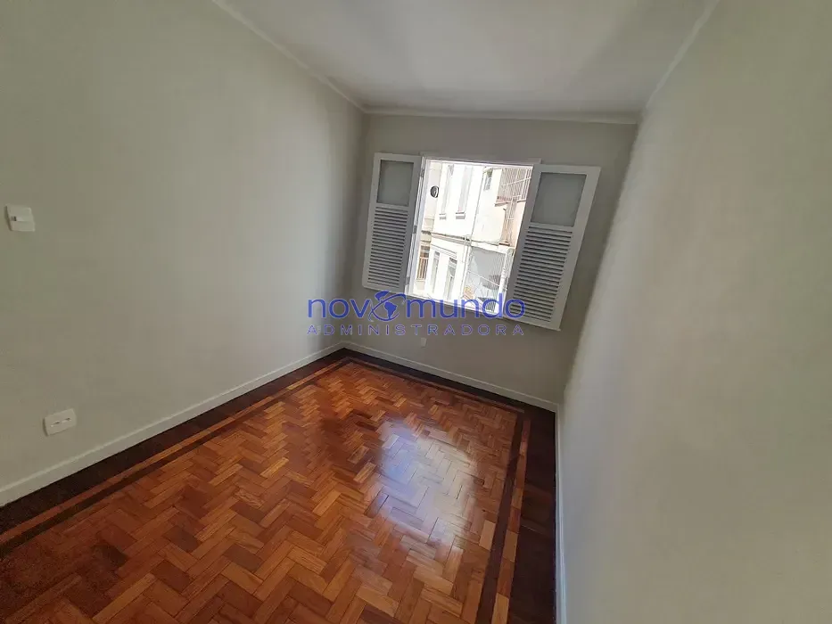 1-bedroom, 1-bath apartment with elevator access — photo 3
