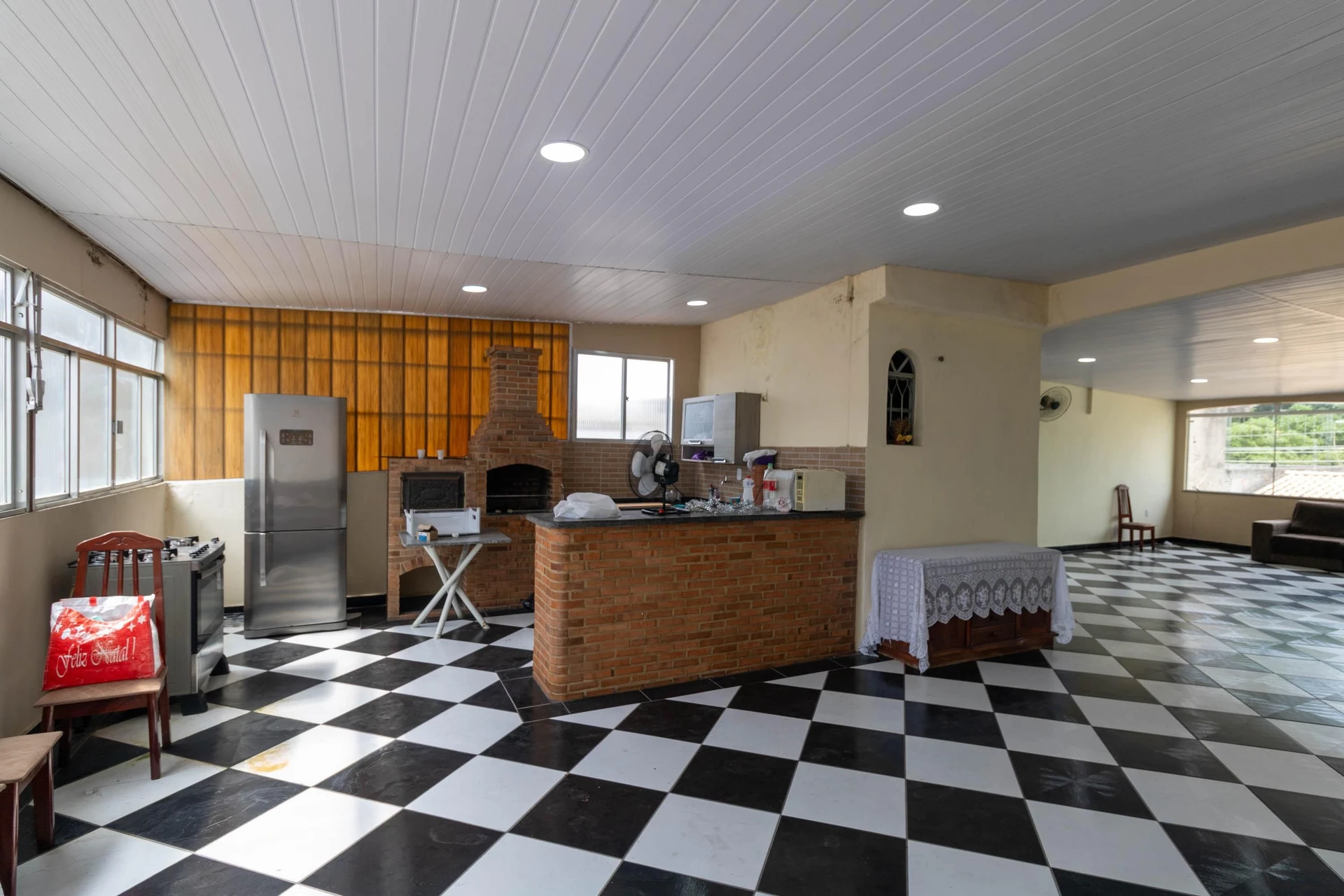 Меблированный дом с 3 спальнями и 3 парковками — photo 14