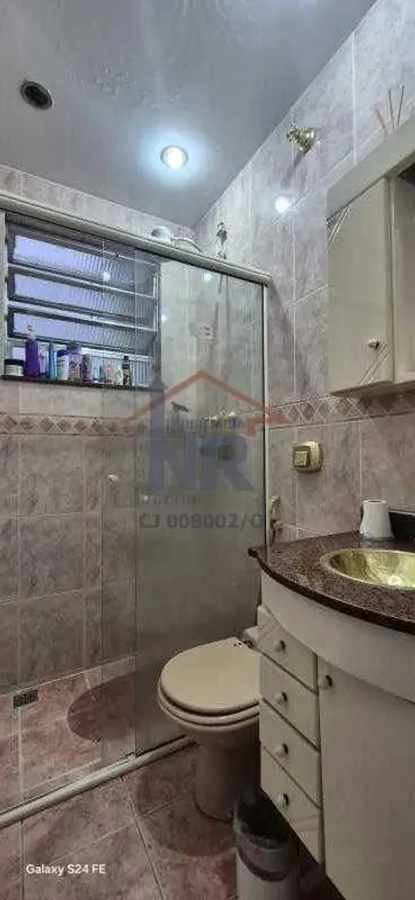 Furnished 4-bedroom house with a gas stove — photo 8