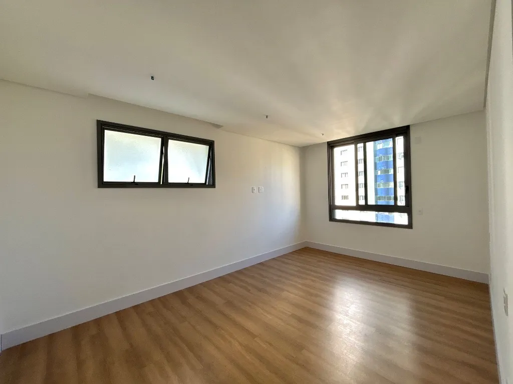 Apartamento mobiliado com 3 dormitórios e cozinha conceito aberto — photo 35