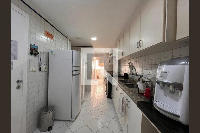 Apartment for rent with 3 bedrooms, 2 baths and 170 m² — photo 40