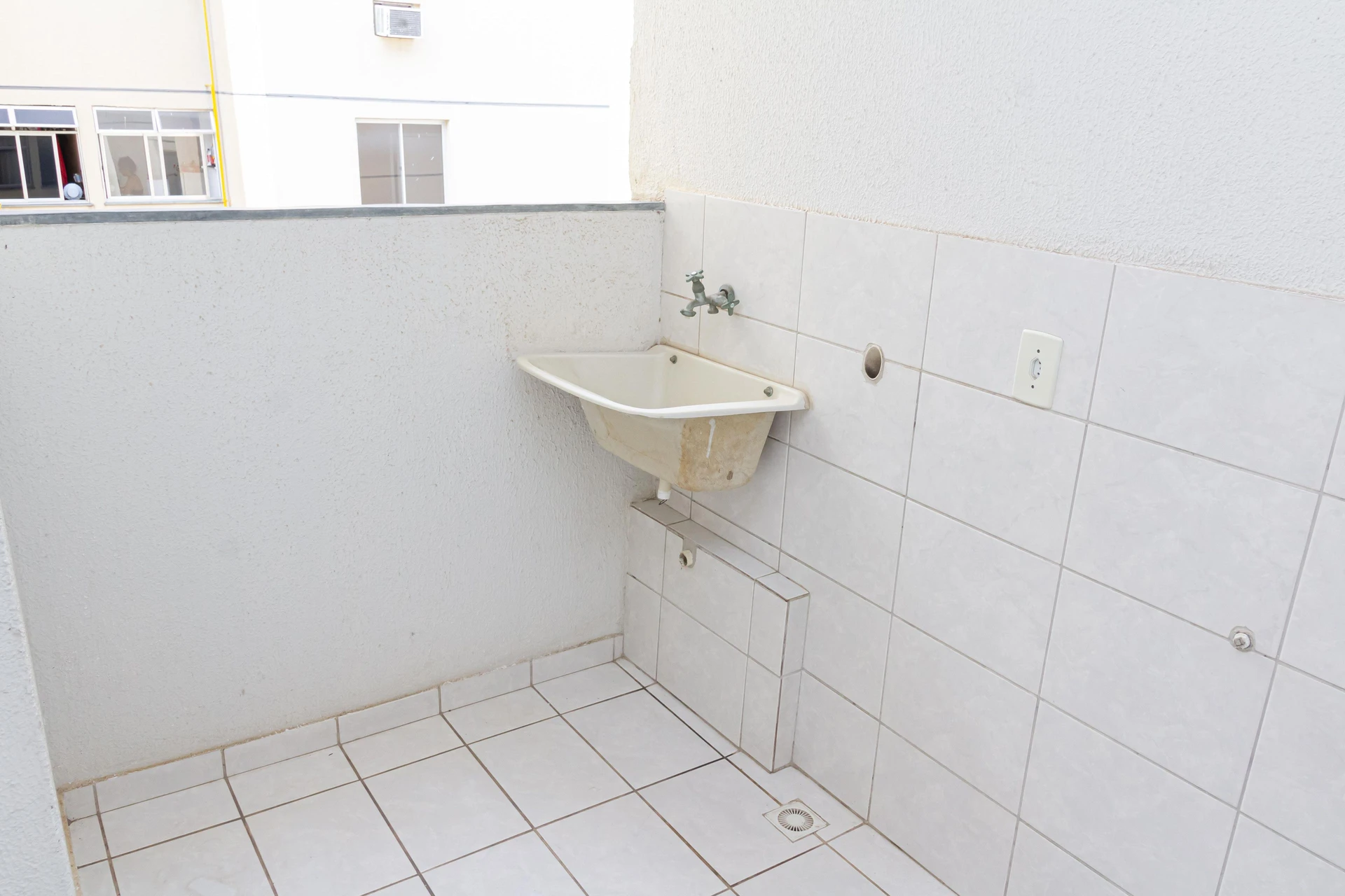 Rental apartment with 2 bedrooms and 1 parking space — photo 46