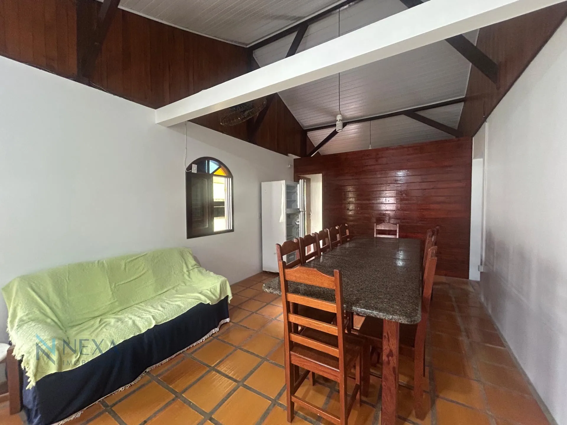 Casa de 150 m² con balcón gourmet y jardín — photo 10