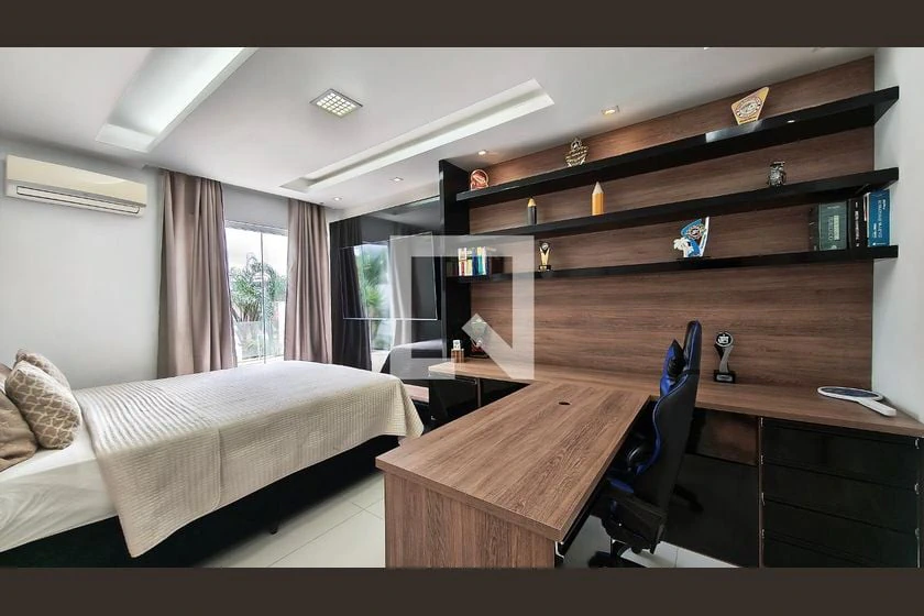 House, 430 m², with a private pool — photo 9