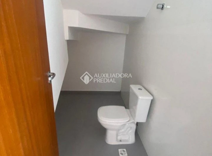 Rental house with 3 en-suite bedrooms and 439 m² — photo 5
