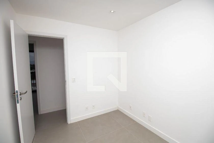Apartment with 3 bedrooms, integrated kitchen, 76 m² — photo 32