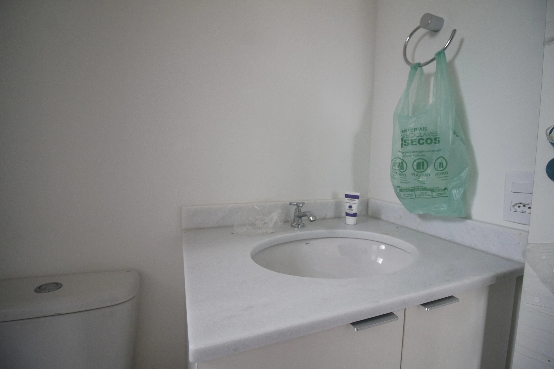 Apartamento com 2 quartos, varanda e vaga de garagem — photo 28