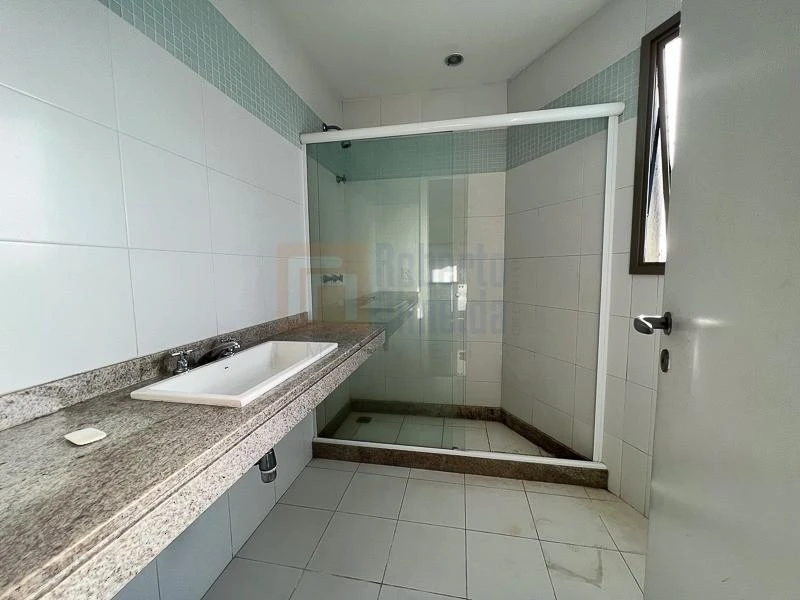 236 m² apartment with 4 en-suite bedrooms and gourmet balcony — photo 42
