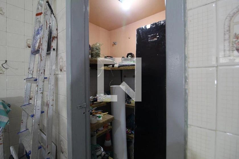 Casa de 3 dormitorios, 1 con baño propio, 545 m² — photo 10