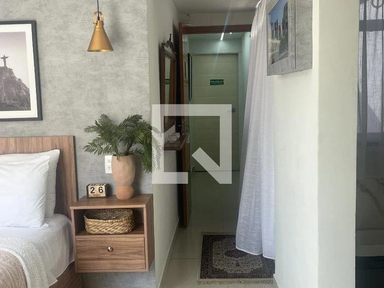 Furnished apartment, 30 m², with a glass-enclosed balcony — photo 13