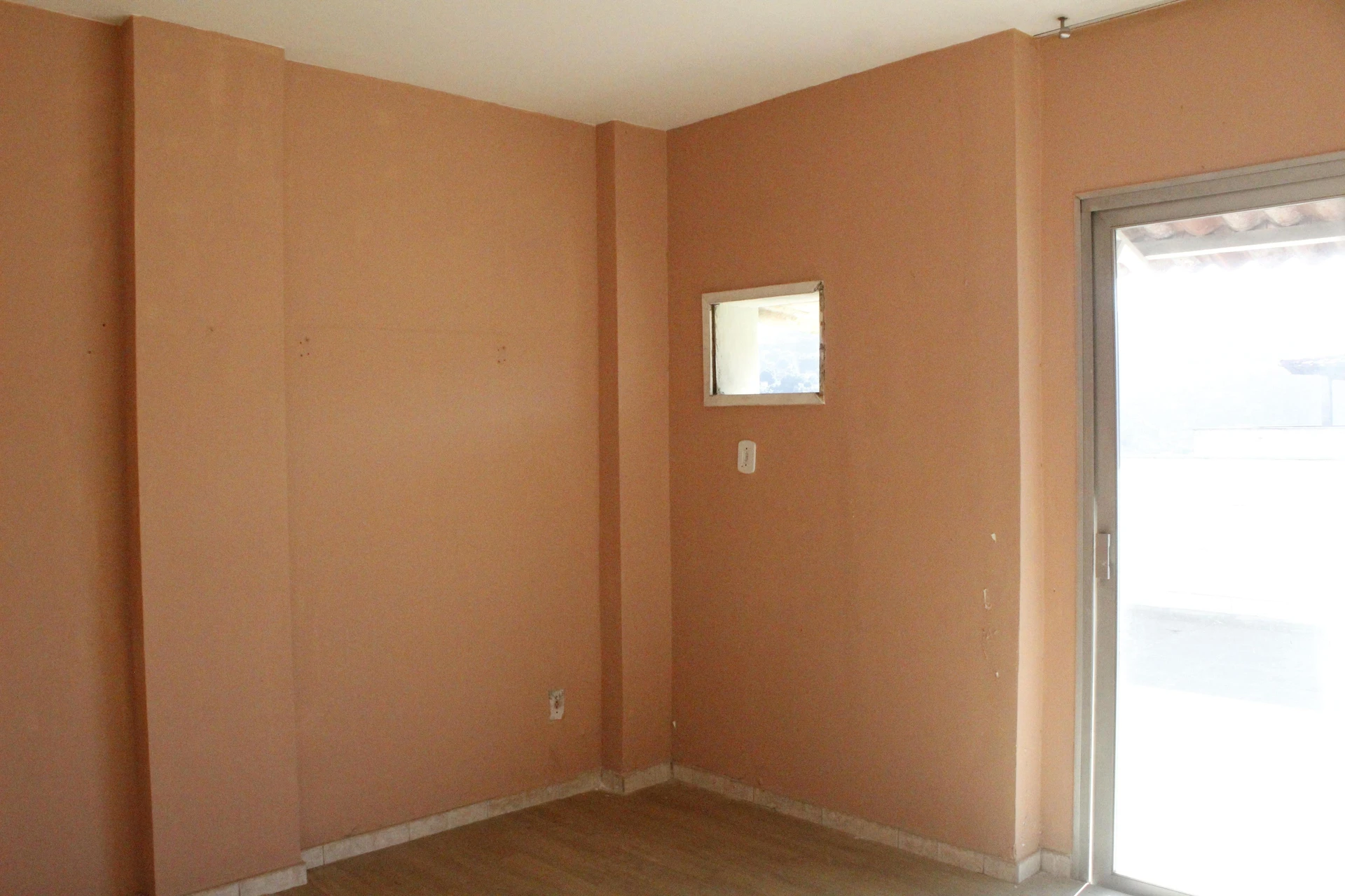 Rental apartment with 4 bedrooms and a balcony — photo 29