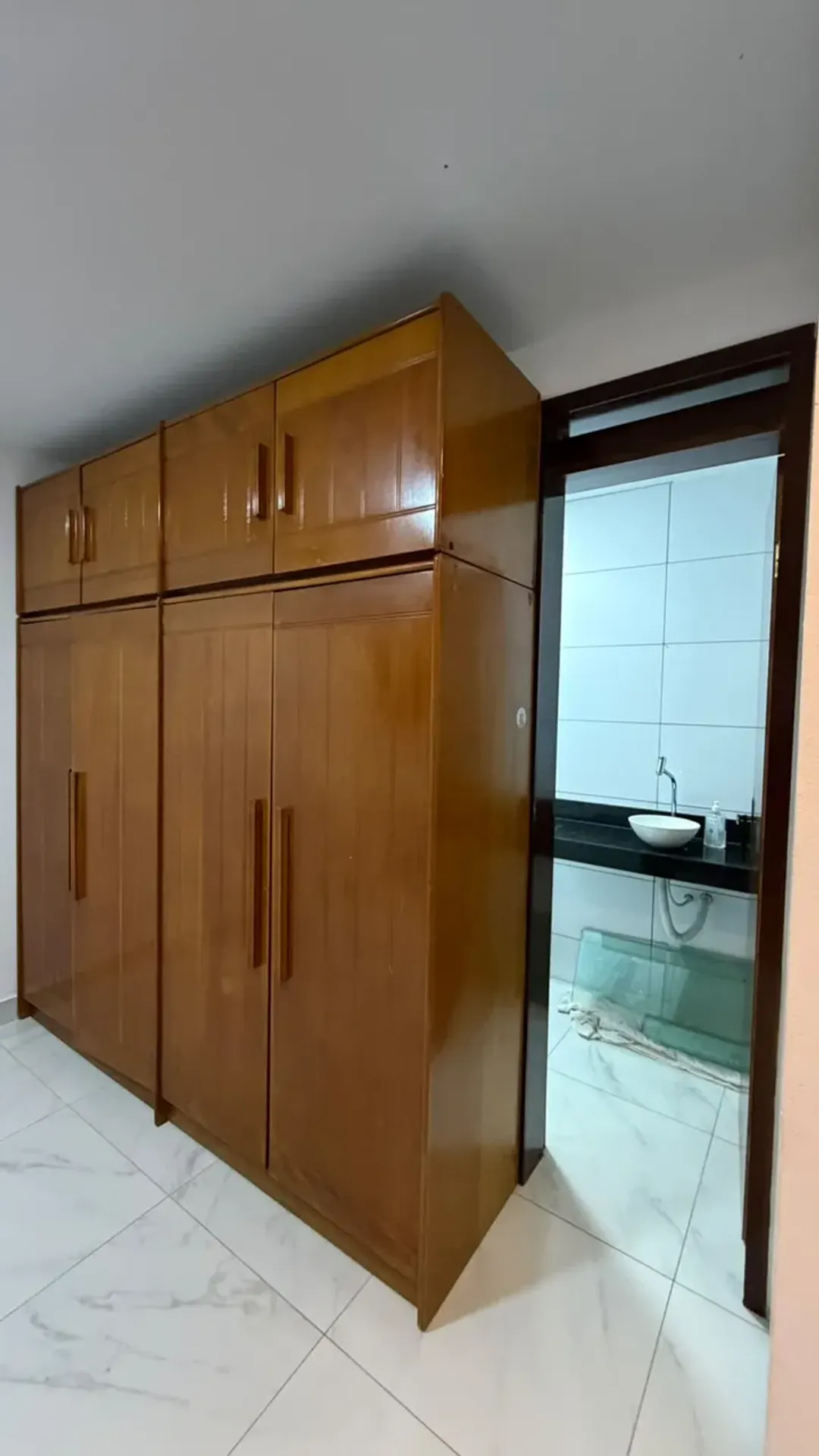Apartment on the 5th floor with a washing machine — photo 3