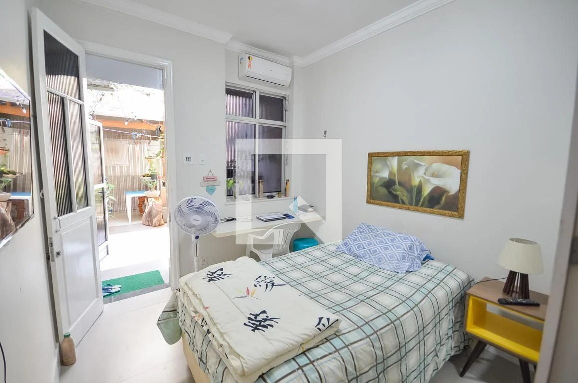 100 m² apartment with a home office and a washing machine — photo 17