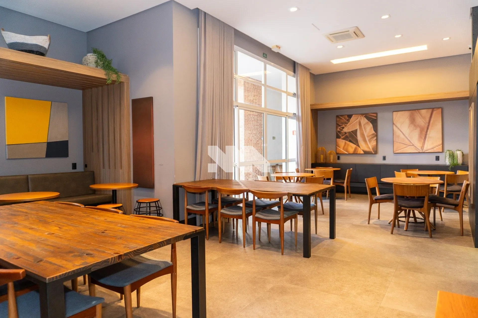 Semi-furnished apartment with 3 bedrooms and balcony grill — photo 19