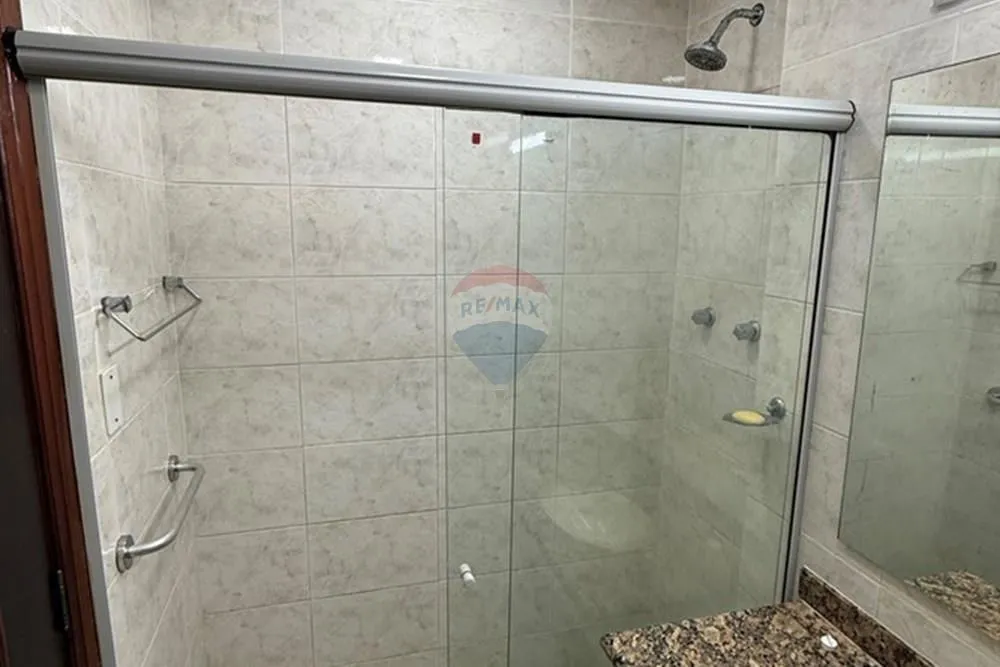 Apartamento sem mobília com 93 m² e 3 quartos — photo 19