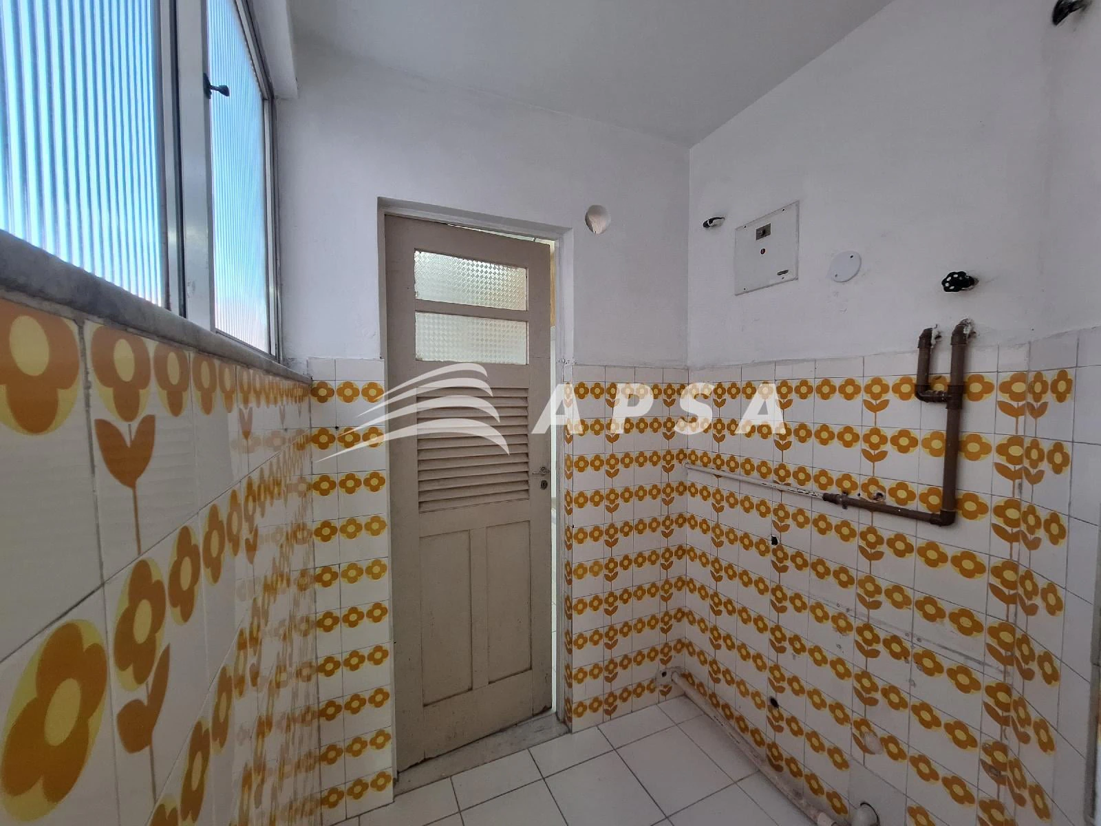 Mountain view in a 3-bedroom apartment, 120 m² — photo 16