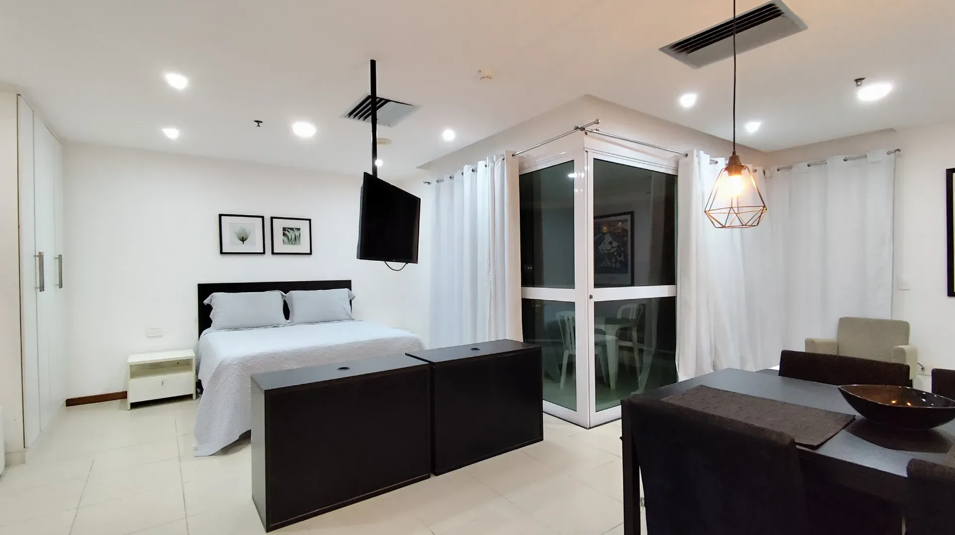 Меблированная квартира 45 м² с застеклённым балконом — photo 7