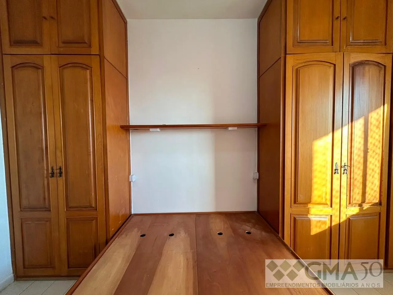 Unfurnished 2-bedroom apartment with 3 bathrooms — photo 10