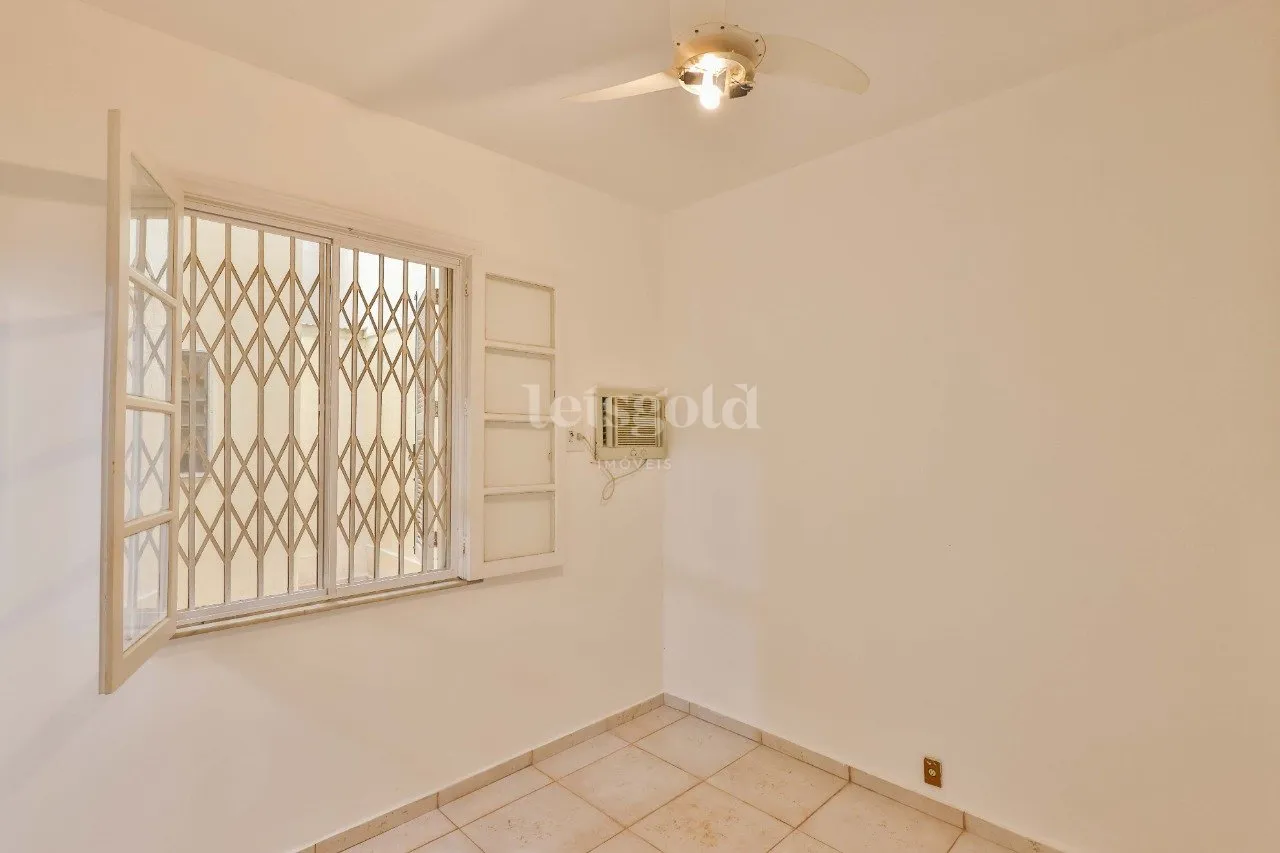 Ground-floor apartment with an enclosed winter balcony — photo 15