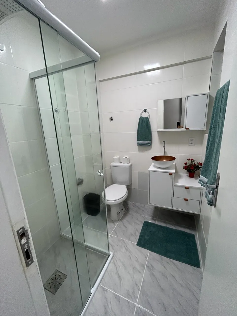 One-bedroom apartment with a dryer — photo 6