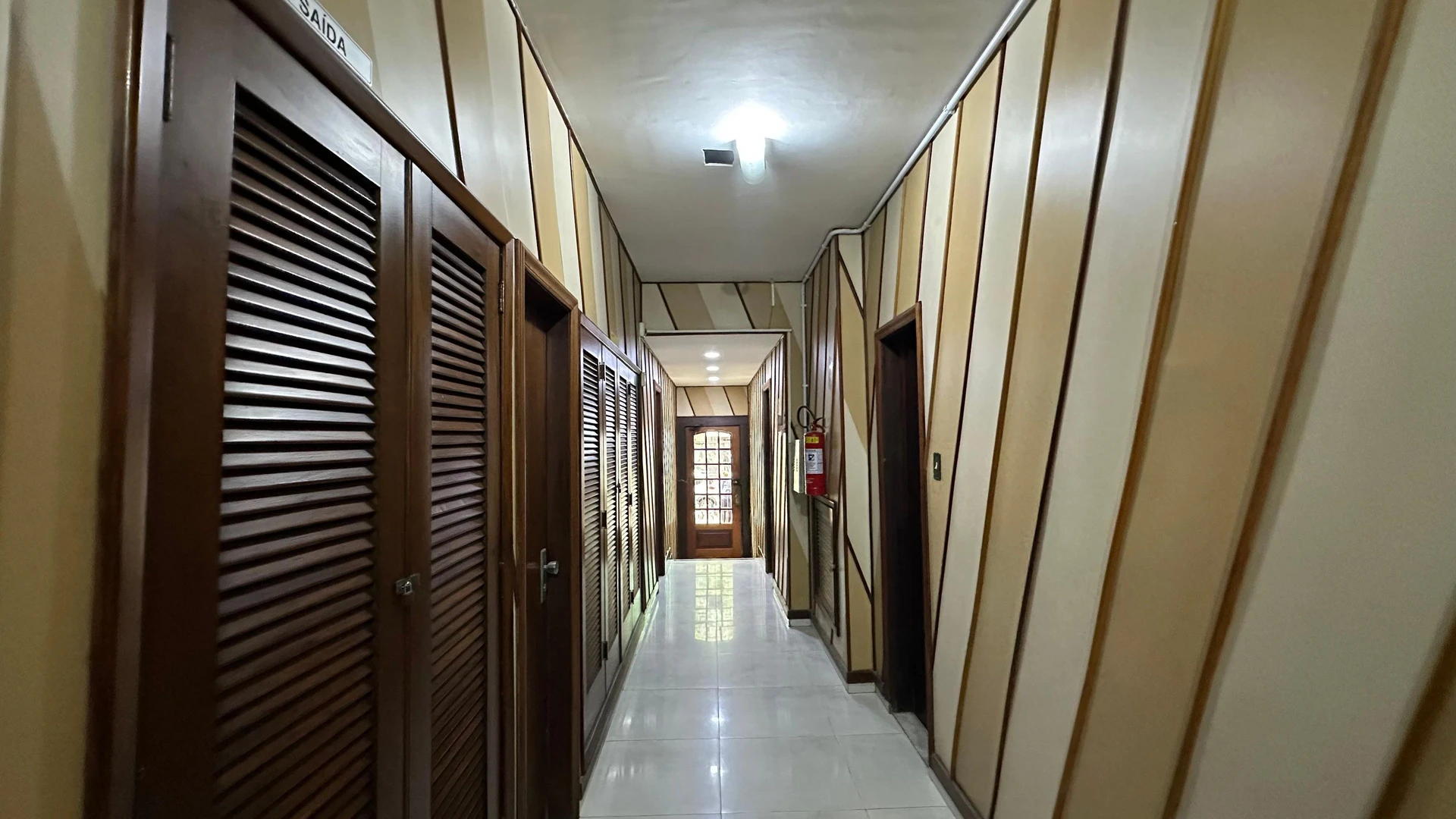 2-bedroom apartment with a mountain view in Rio de Janeiro — photo 12
