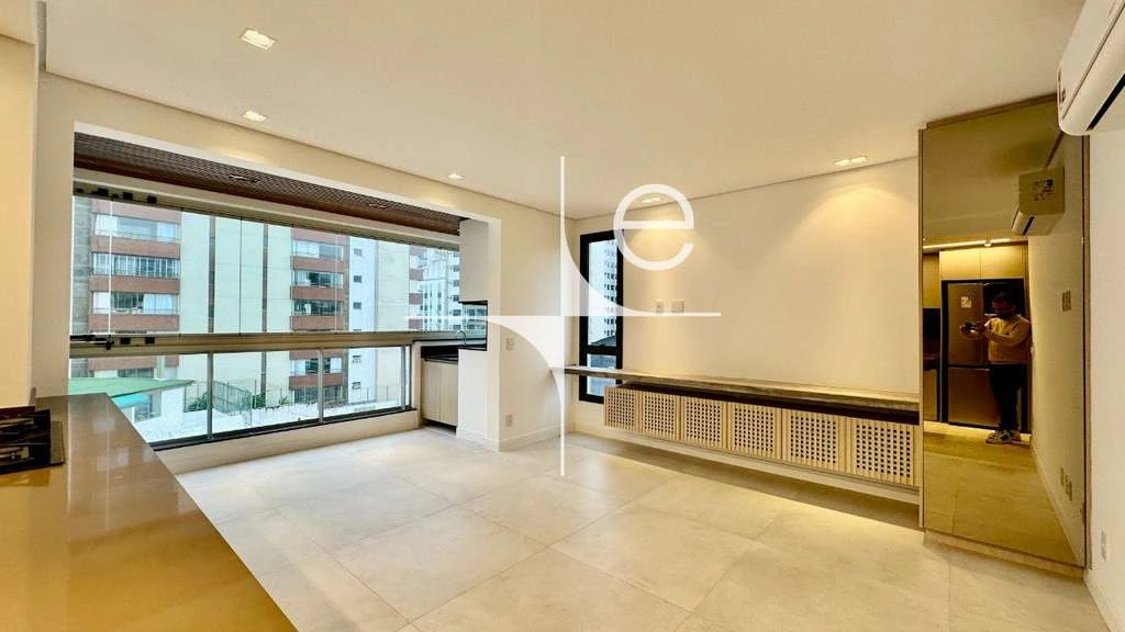 2 en-suite bedroom apartment with open kitchen and 85 m² — photo 3