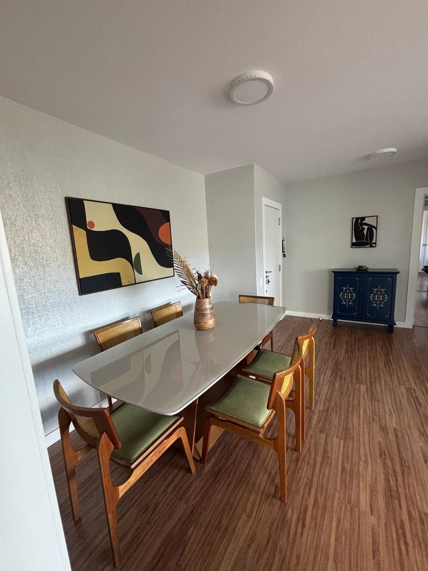 3-bedroom apartment with floor-to-ceiling windows — photo 17