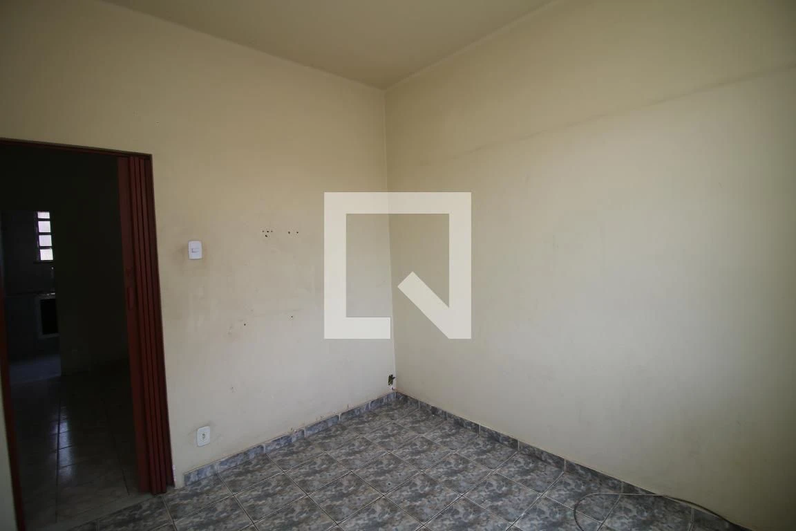 Apartamento para alugar com 2 quartos e 1 banheiro, sem vaga — photo 20