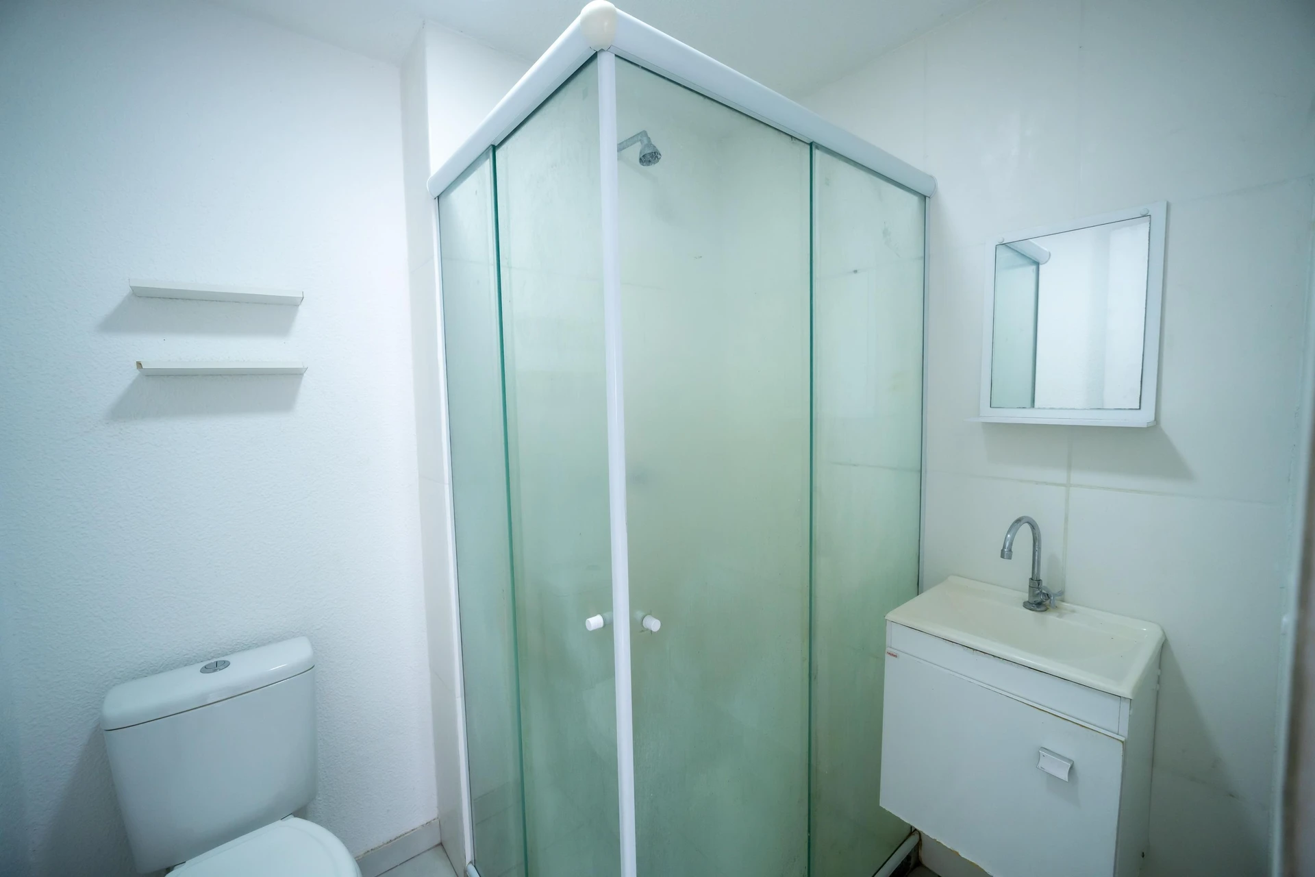 2-bedroom apartment with 1 bathroom and 1 parking spot — photo 24