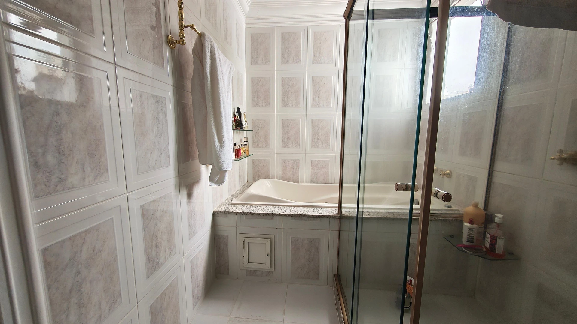 5 quartos e varanda gourmet: casa de 290 m² — photo 29