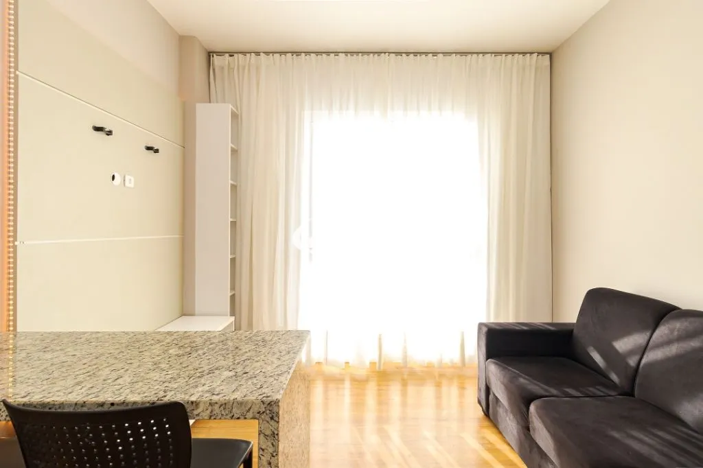 Apartamento amueblado de 1 dormitorio con 40 m² y 2 plazas — photo 8