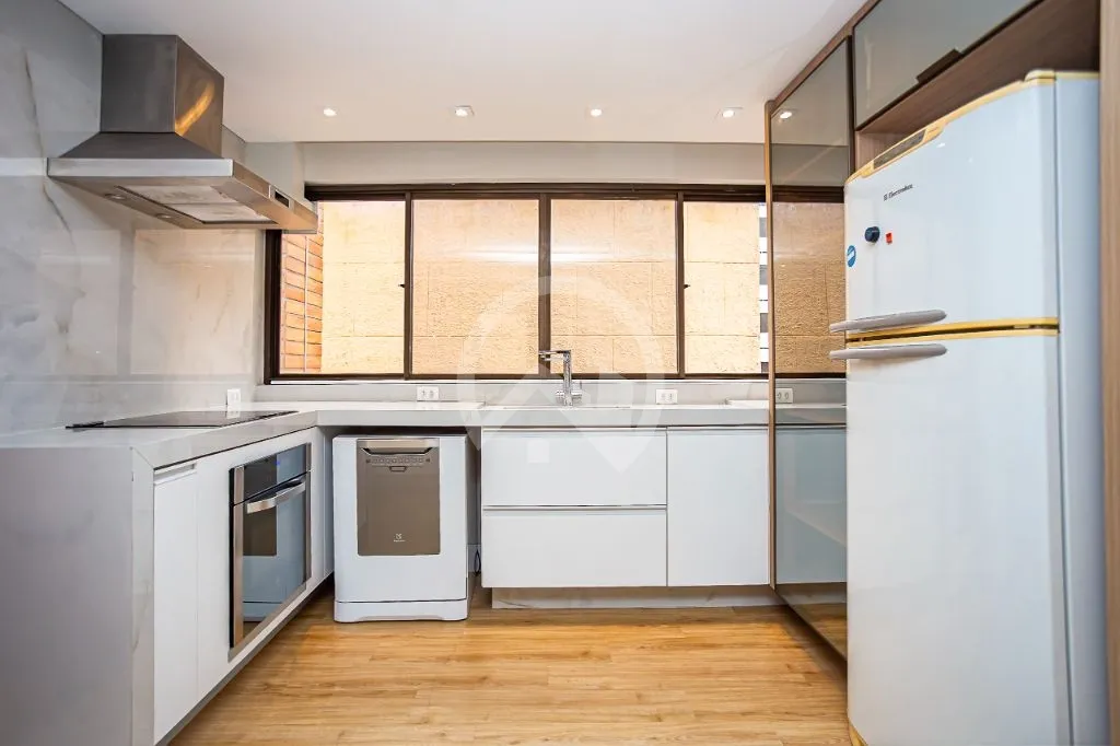 Furnished apartment, 107 m², with a dishwasher — photo 8