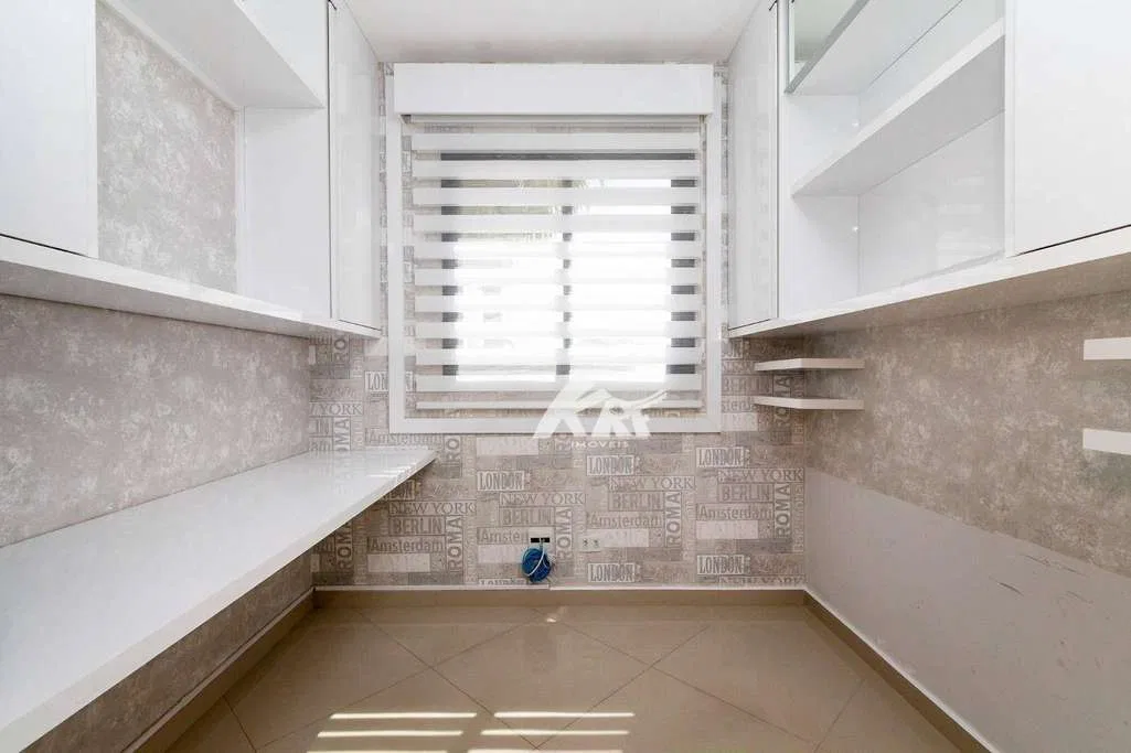 2-bedroom apartment in a building with a sauna — photo 26